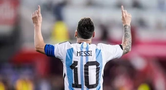 A un año del mundial: libros para recordar la tercera estrella del país