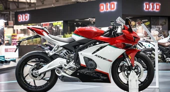 Una marca de motos china que la rompió afuera llega al mercado argentino